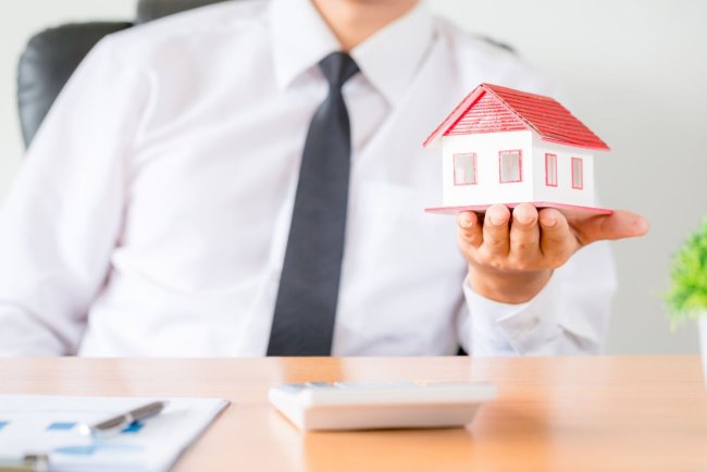 Top 10 Home Insurance Providers in Los Angeles
