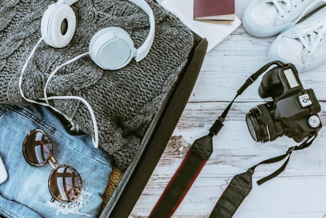 What do I do if my personal belongings are stolen on vacation?