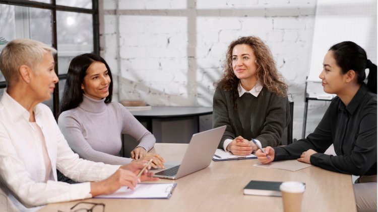 Women Leaders in Insurance in the USA: Elite Women Shaping the Future